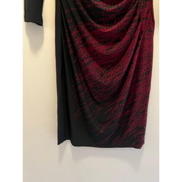 Chaps 3/4 Sleeve Midi Dress Jersey Side Ruching Red & Black Abstract Small JL - Picture 4 of 8